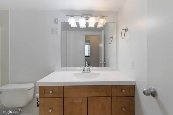 $2,400 | 7420 Westlake Terrace, Unit 1311, Bethesda, MD 20817