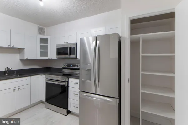 $2,400 | 7420 Westlake Terrace, Unit 1311, Bethesda, MD 20817