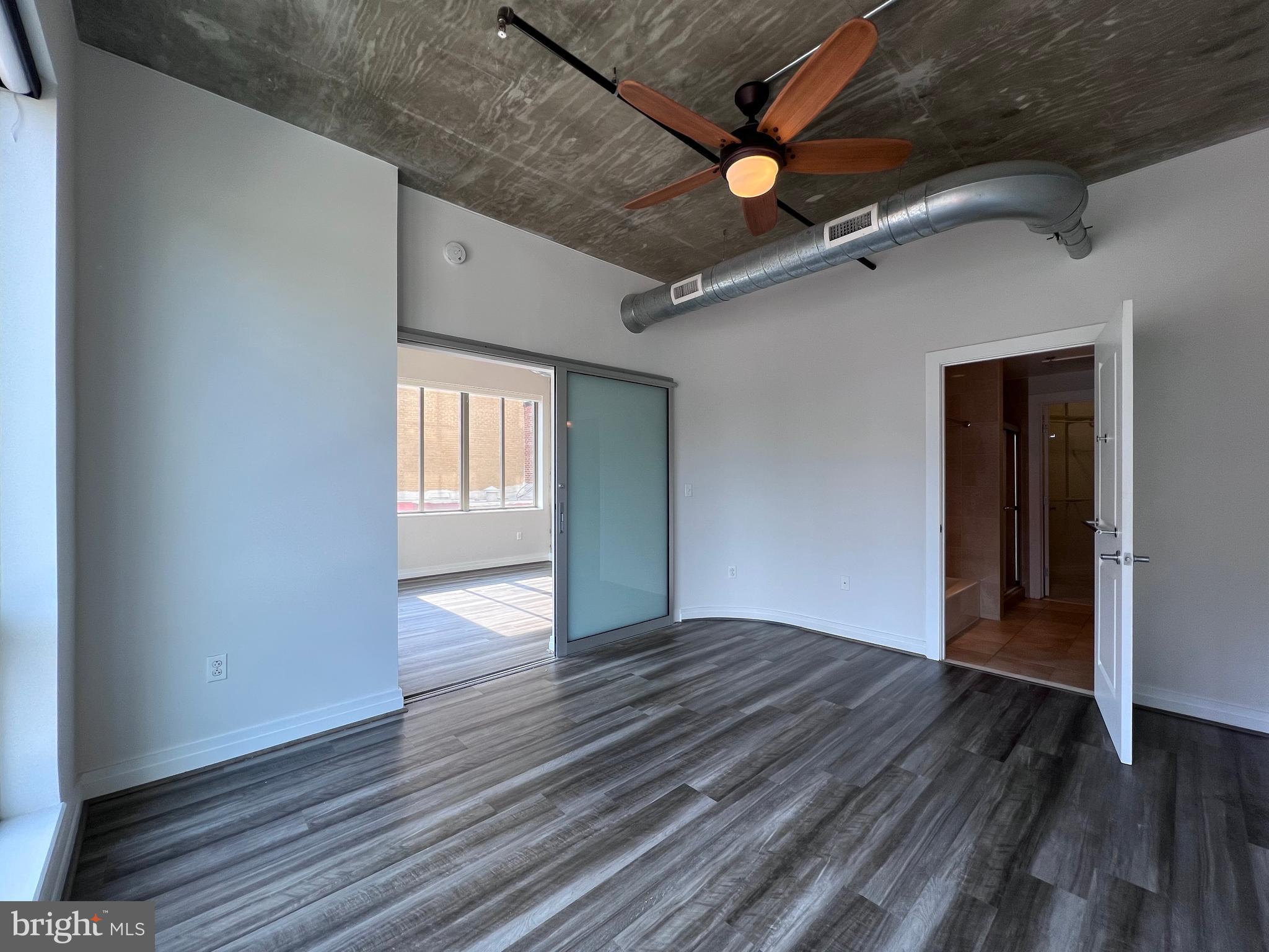 301 Massachusetts Avenue Northwest, Unit 301 Washington, DC 20001 - Photo 11 of 28