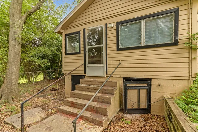 $385,000 | 144 Evelyn Road, Easley, SC 29640