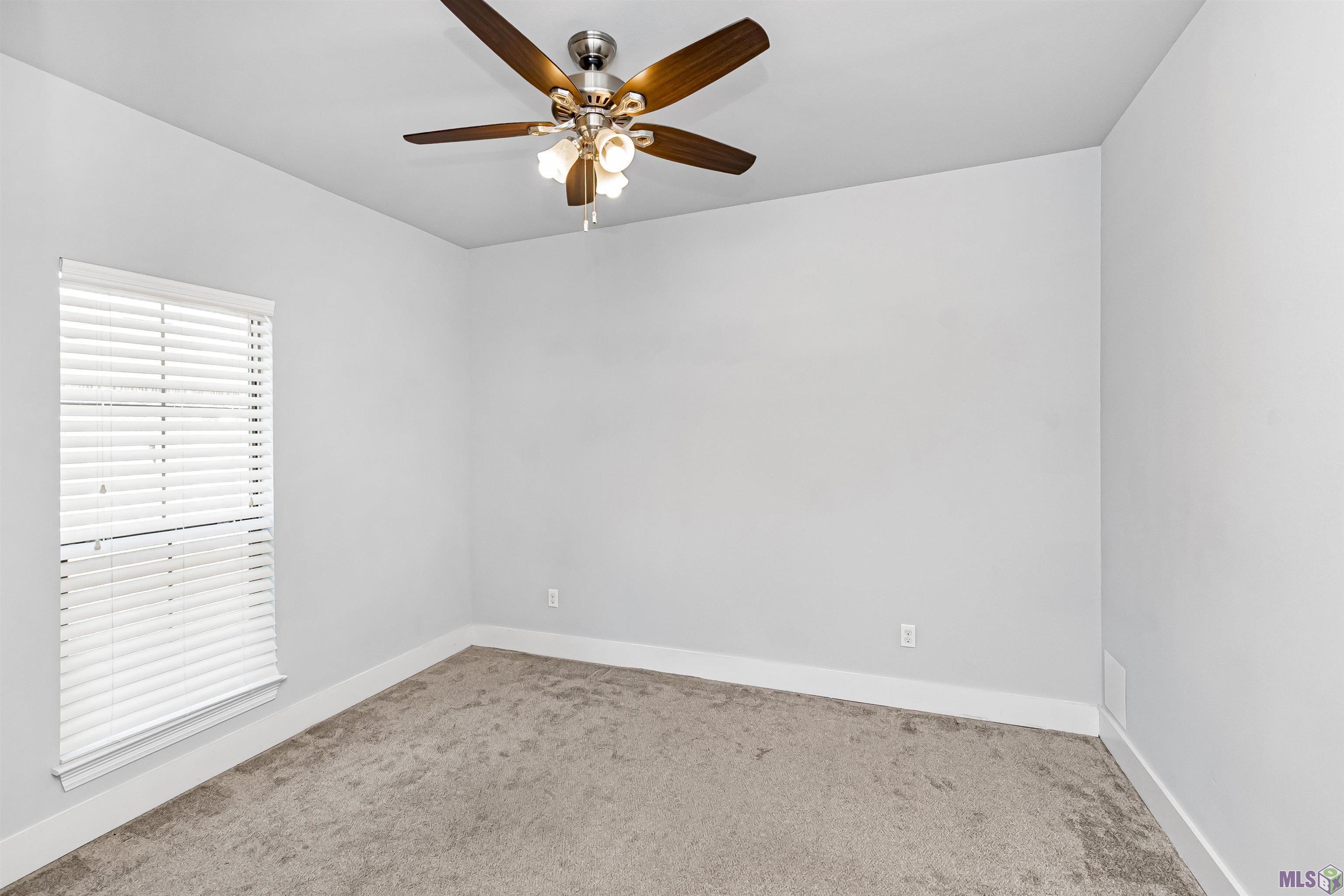 17671 Doc Bar Avenue Baton Rouge, LA 70817 - Photo 7 of 13