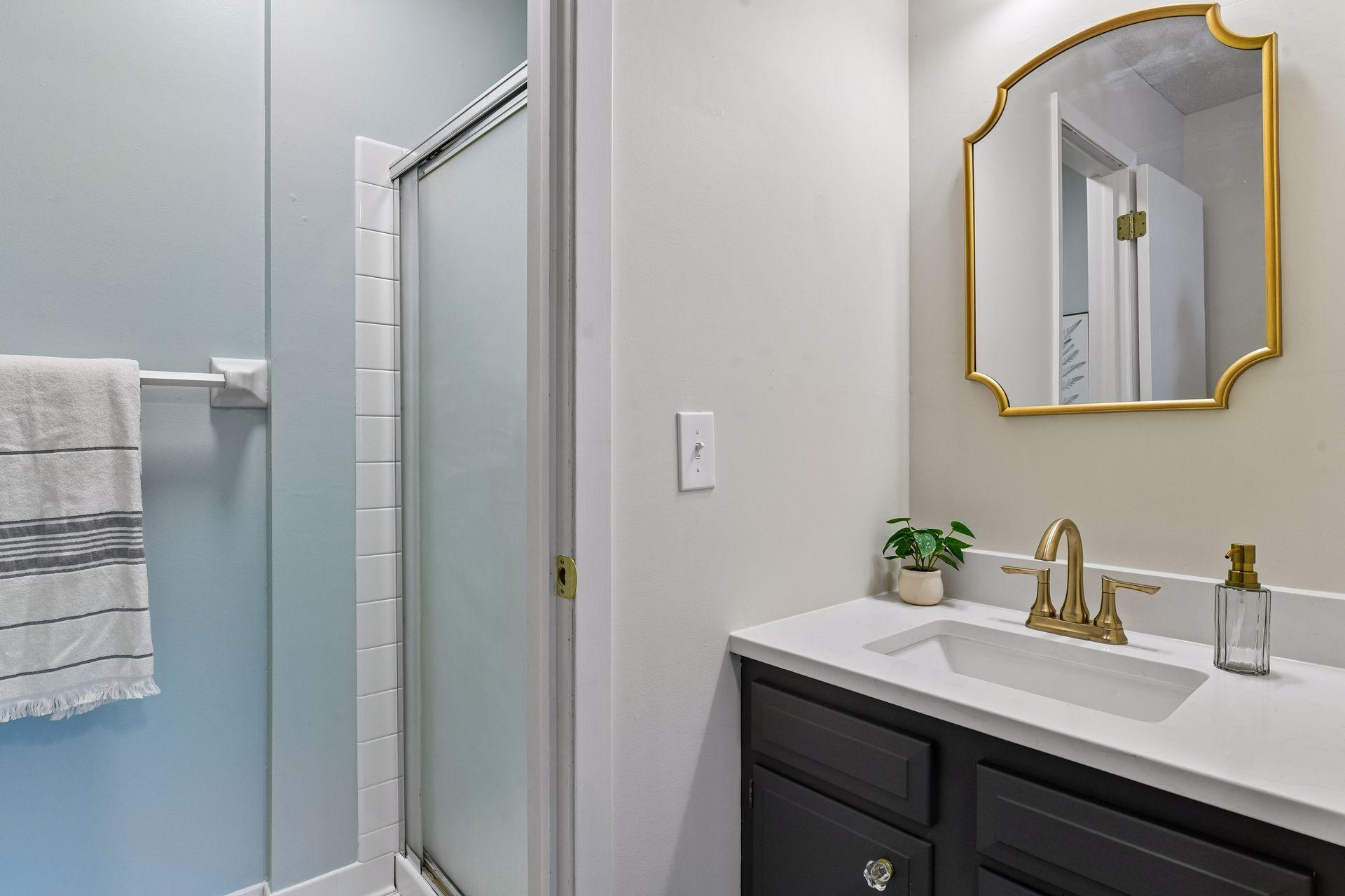 8948 Neill Lake Road, Unit B Eden Prairie, MN 55347 - Photo 26 of 35 Gallery Image 26