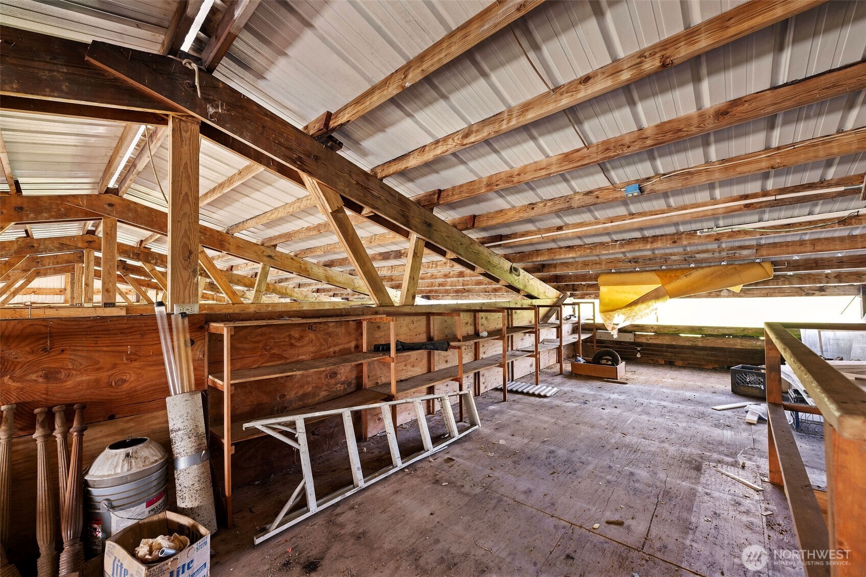471 Barr Road Grays River, WA 98643 - Photo 36 of 40 a view of entryway