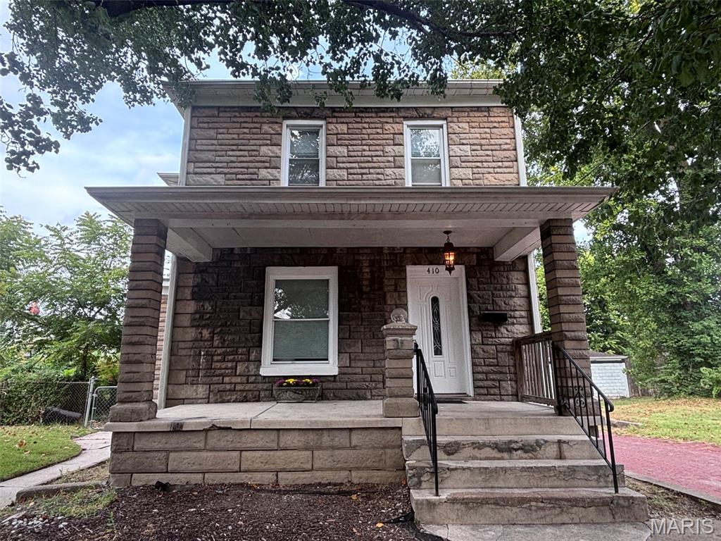 410 Spring Street Alton, IL 62002 - Photo 1 of 26 Gallery Image 1