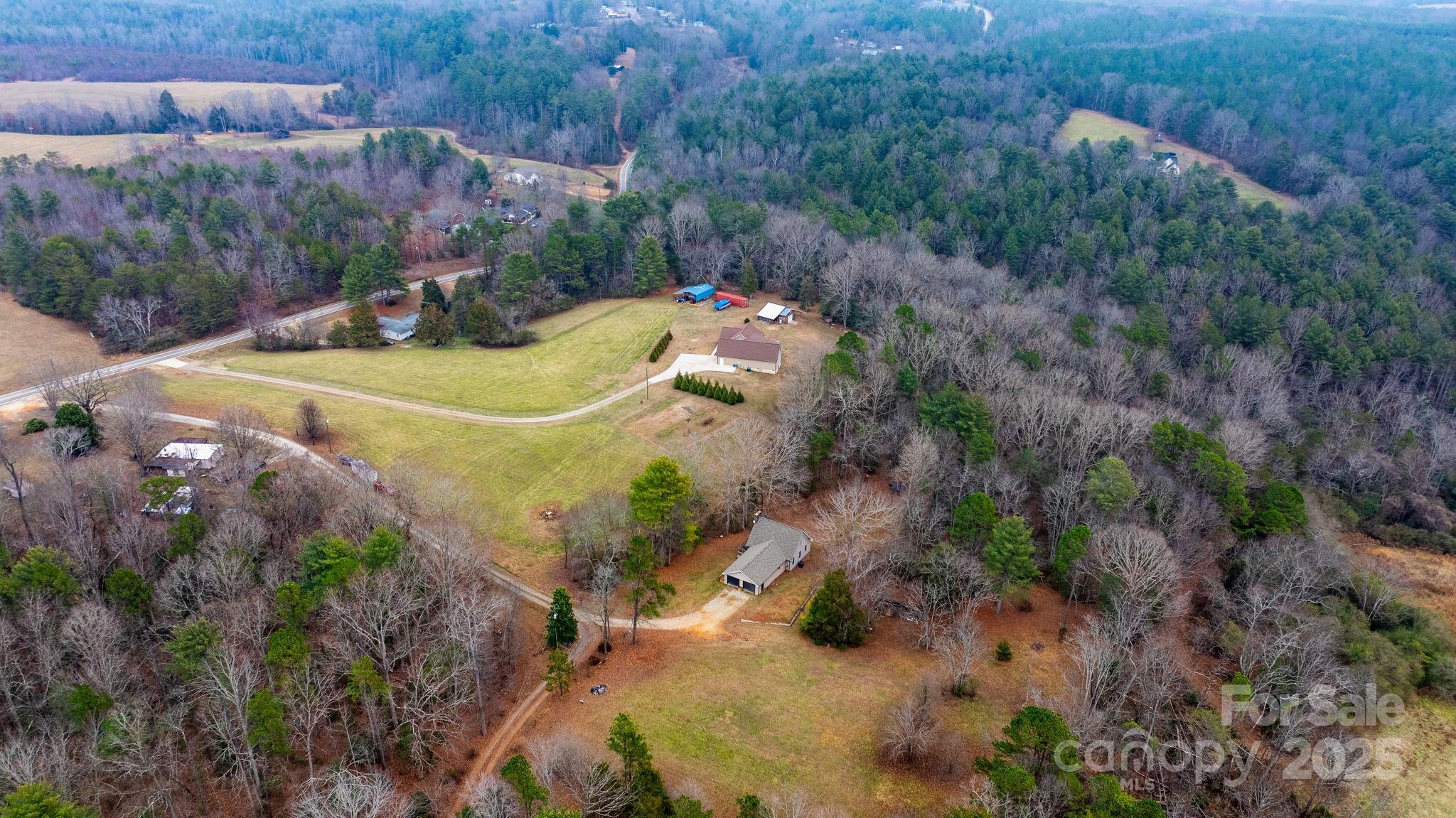 3348 Christie Road Hudson, NC 28638 - Photo 6 of 48