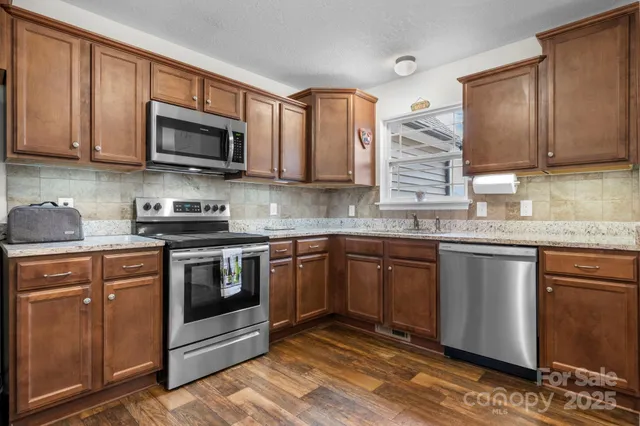 $669,000 | 3348 Christie Road, Hudson, NC 28638