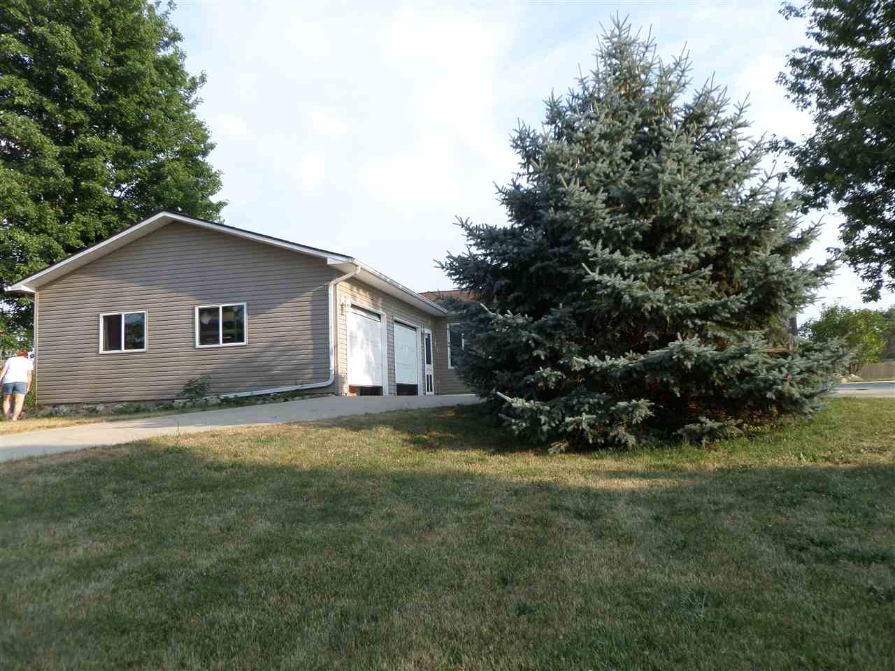 8305 Wilson Road Montrose, MI 48457 - Photo 4 of 28