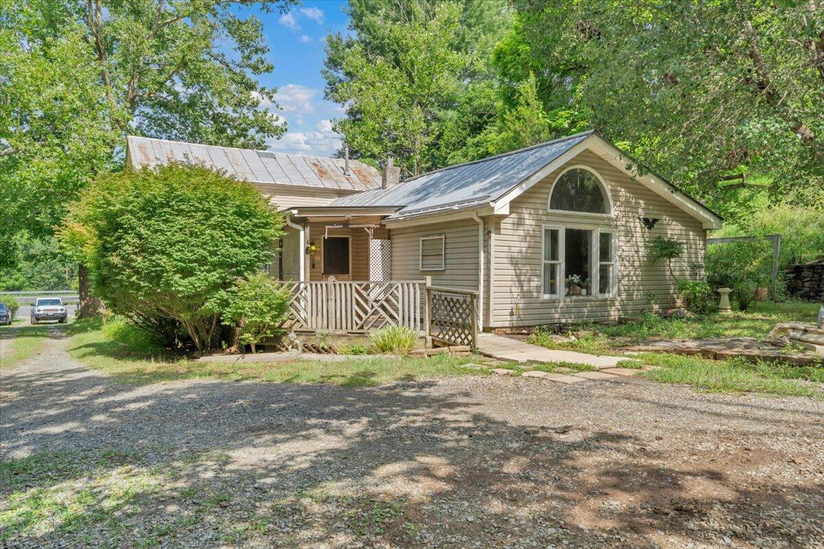 6624 Franklin Road Boones Mill, VA 24065 - Photo 30 of 57 30-MIB04807