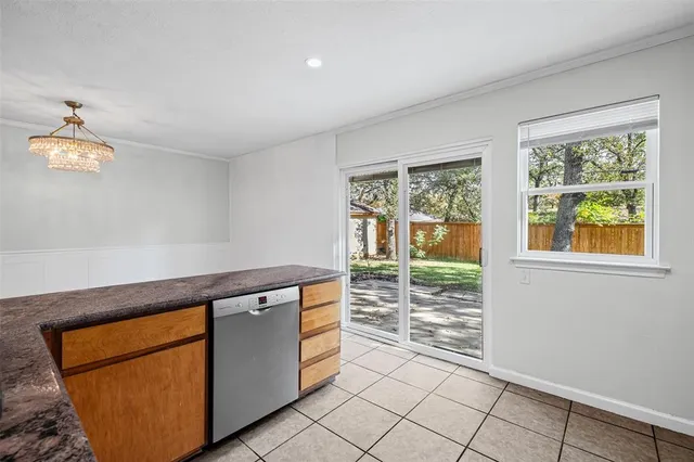 $299,500 | 49 Coffee Tavern Road, Bedford, TX 76022