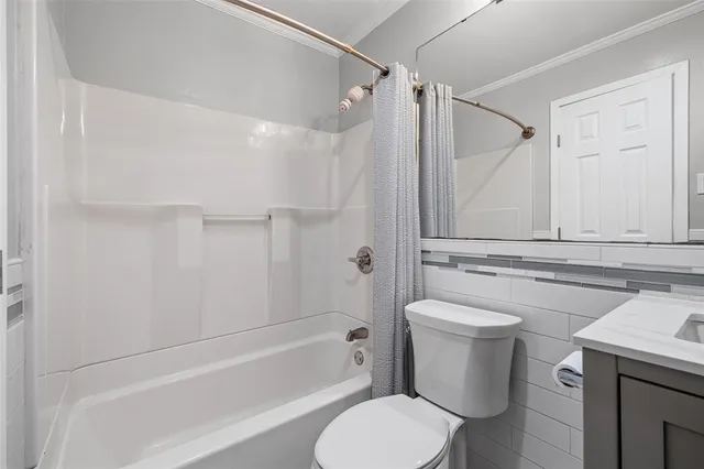 $299,500 | 49 Coffee Tavern Road, Bedford, TX 76022