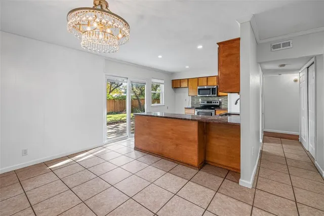 $299,500 | 49 Coffee Tavern Road, Bedford, TX 76022