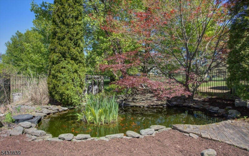 15 Spring Hunter Court Andover, NJ 07821 - Photo 43 of 49
