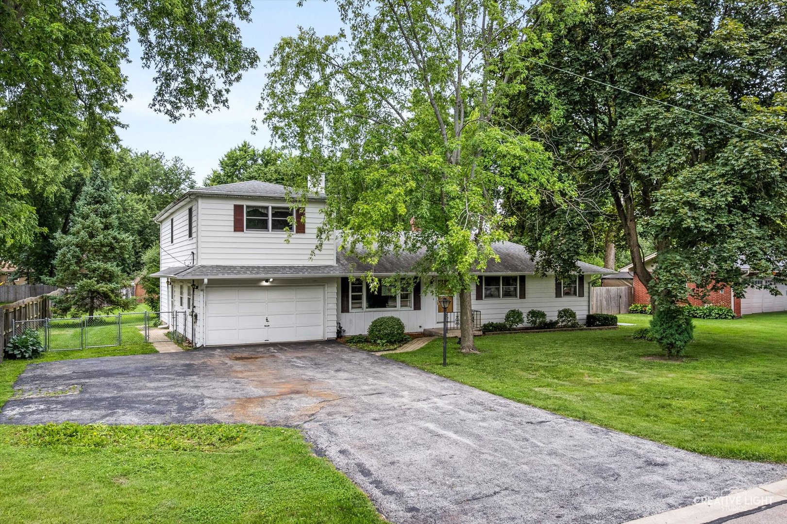 34W268 Giese Road Batavia, IL 60510 - Photo 2 of 43