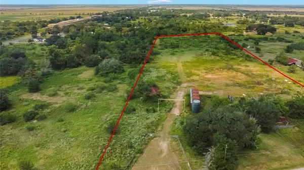 $209,000 | 575 North Austin Road, Eagle Lake, TX 77434