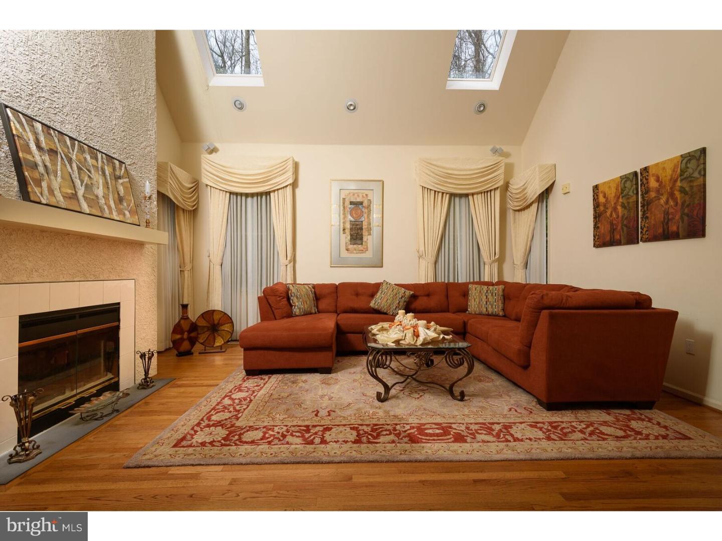 3352 Manor Road Huntingdon Valley, PA 19006 - Photo 7 of 24 Gallery Image 7