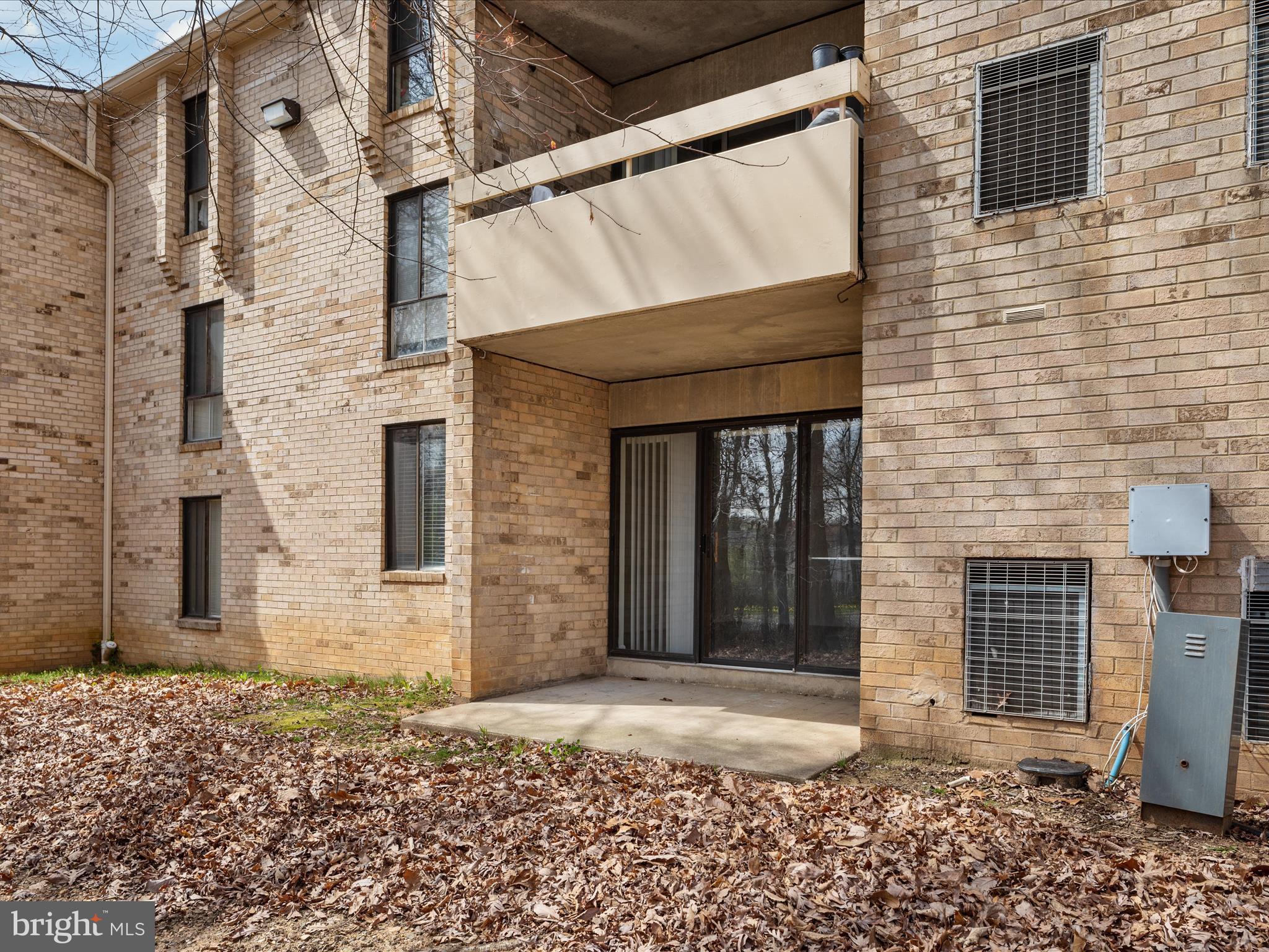 2321 Freetown Court, Unit 2B Reston, VA 20191 - Photo 18 of 25 2E6A7505 copy_2321 Freetown Ct _2B - Lisa Bradford