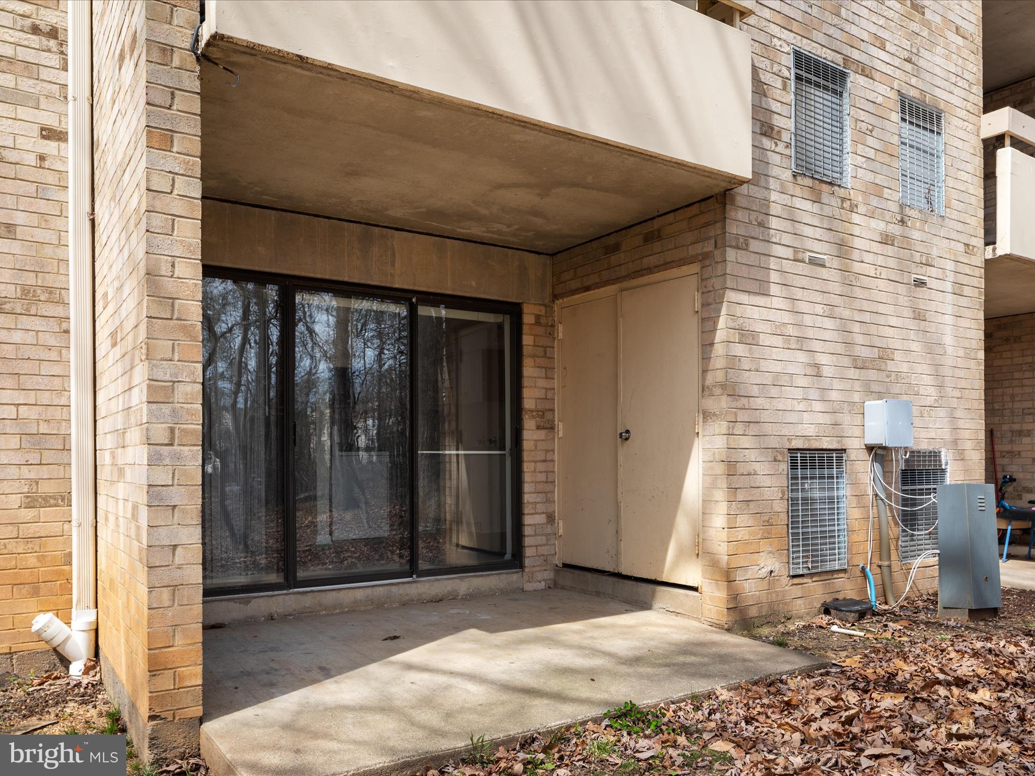 2321 Freetown Court, Unit 2B Reston, VA 20191 - Photo 19 of 25 2E6A7510 copy_2321 Freetown Ct _2B - Lisa Bradford