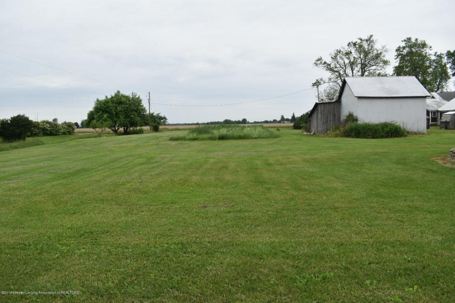 6512 South County Line Road Perrinton, MI 48871 - Photo 19 of 38 1863039-18.JPG