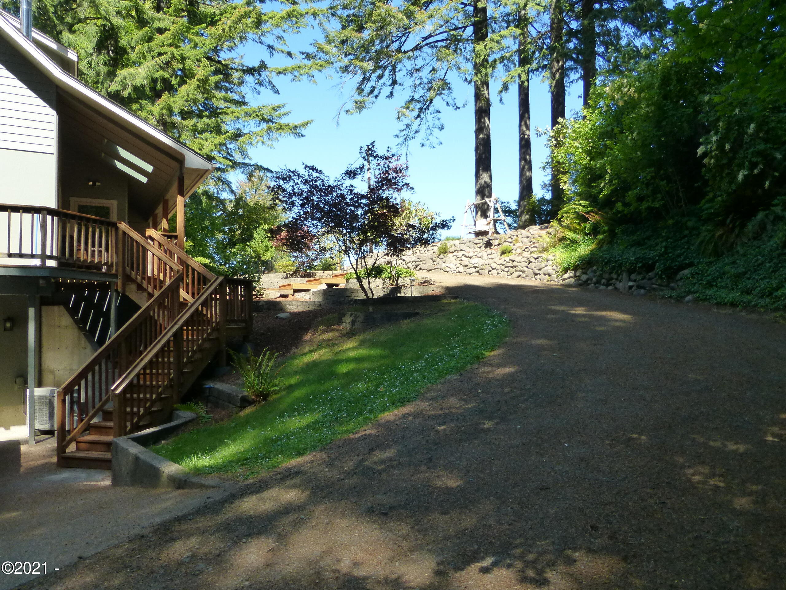 1435 Northeast Wagon Road Toledo, OR 97391 - Photo 48 of 51 Up the driveway