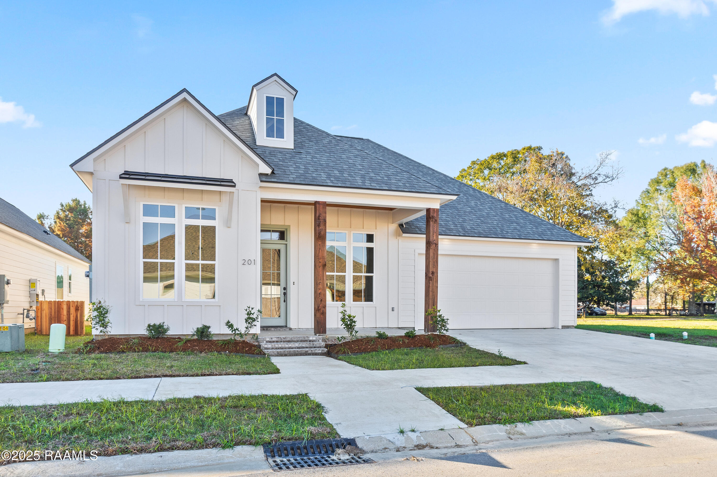 201 Porch View Drive Lafayette, LA 70508 - Photo 2 of 25 Front