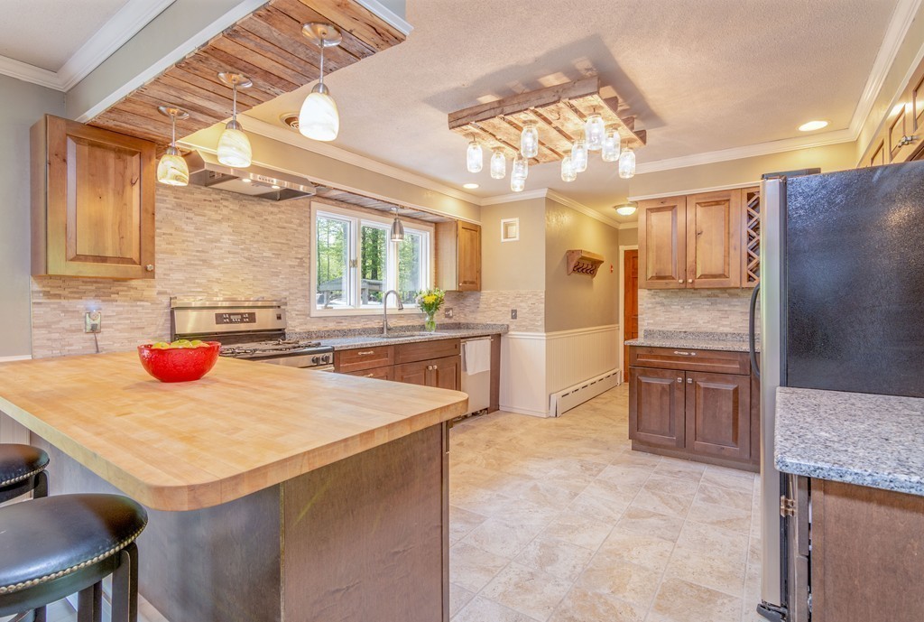 4 Beagle Club Road Blandford, MA 01008 - Photo 7 of 29 Gallery Image 7