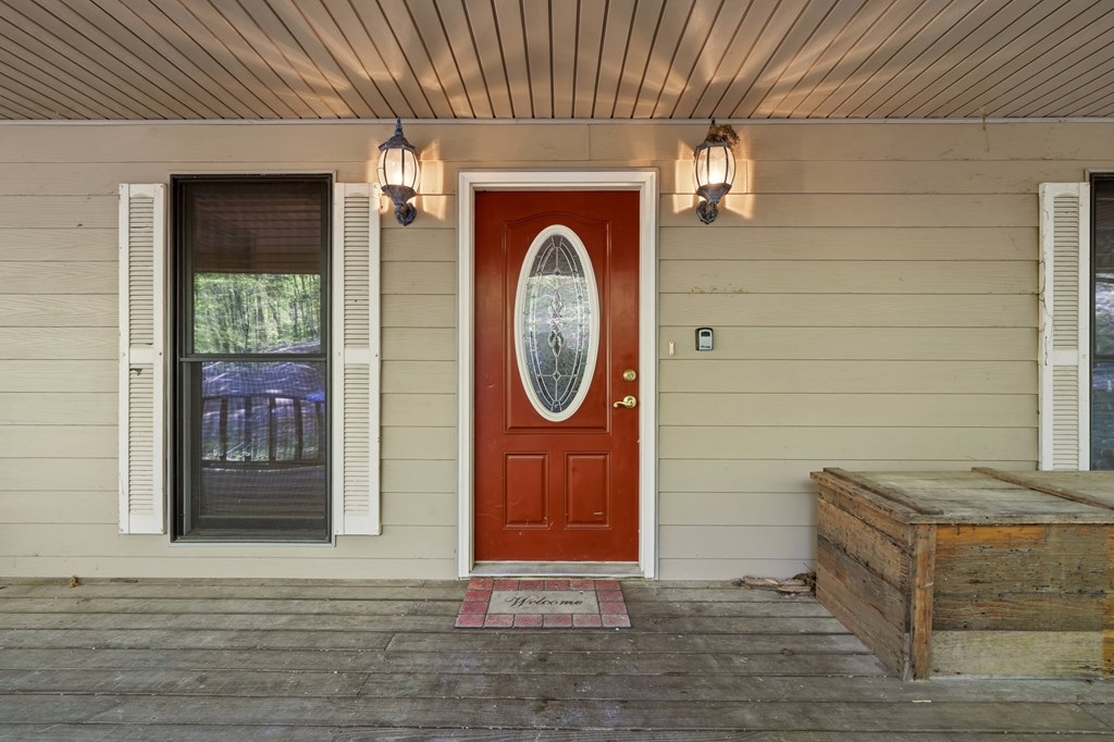 170 High Ridge Road Young Harris, GA 30582 - Photo 4 of 59 Gallery Image 4