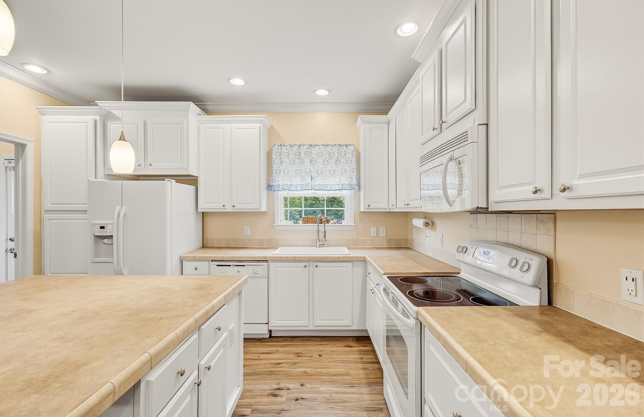 40 Liberty Road Candler, NC 28715 - Photo 10 of 46 Gallery Image 10