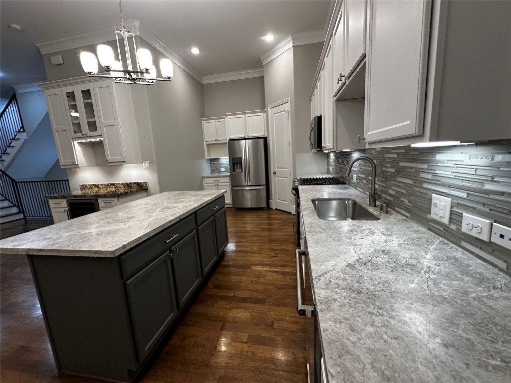 1621 Shearn Street Houston, TX 77007 - Photo 14 of 45