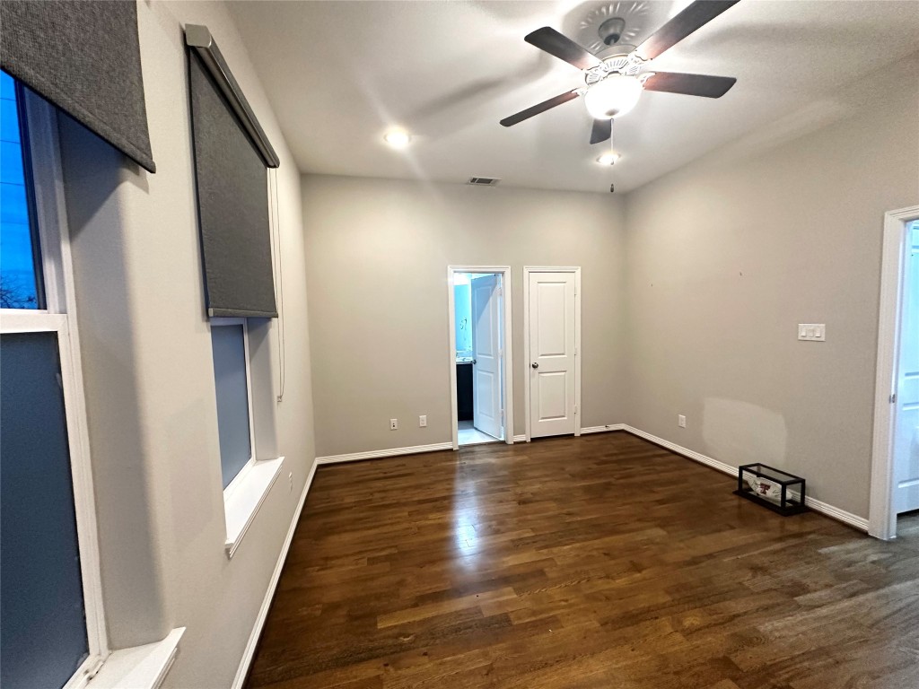 1621 Shearn Street Houston, TX 77007 - Photo 19 of 45