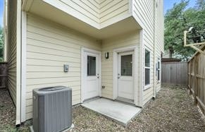 1621 Shearn Street Houston, TX 77007 - Photo 40 of 45