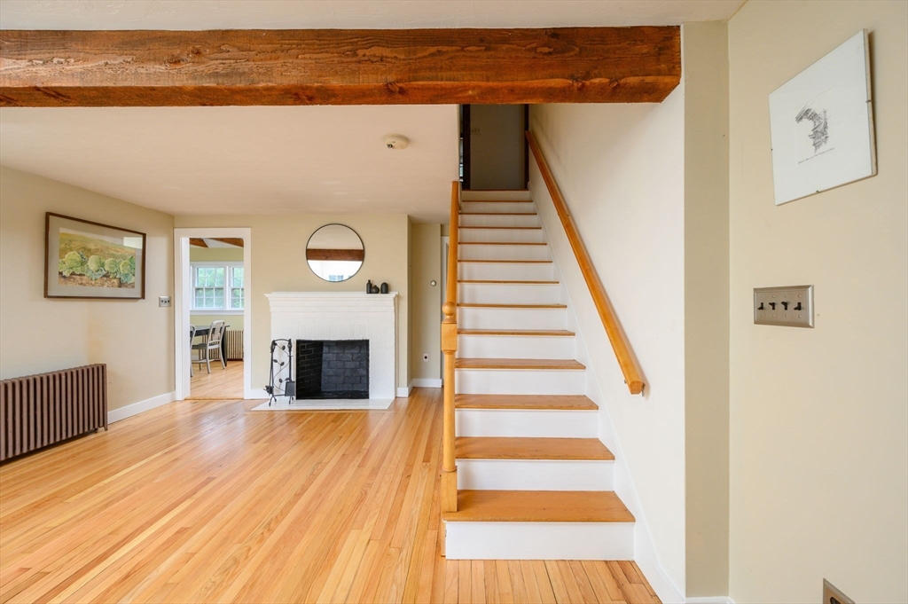 45 Croydon Road Hingham, MA 02043 - Photo 3 of 32 Gallery Image 3