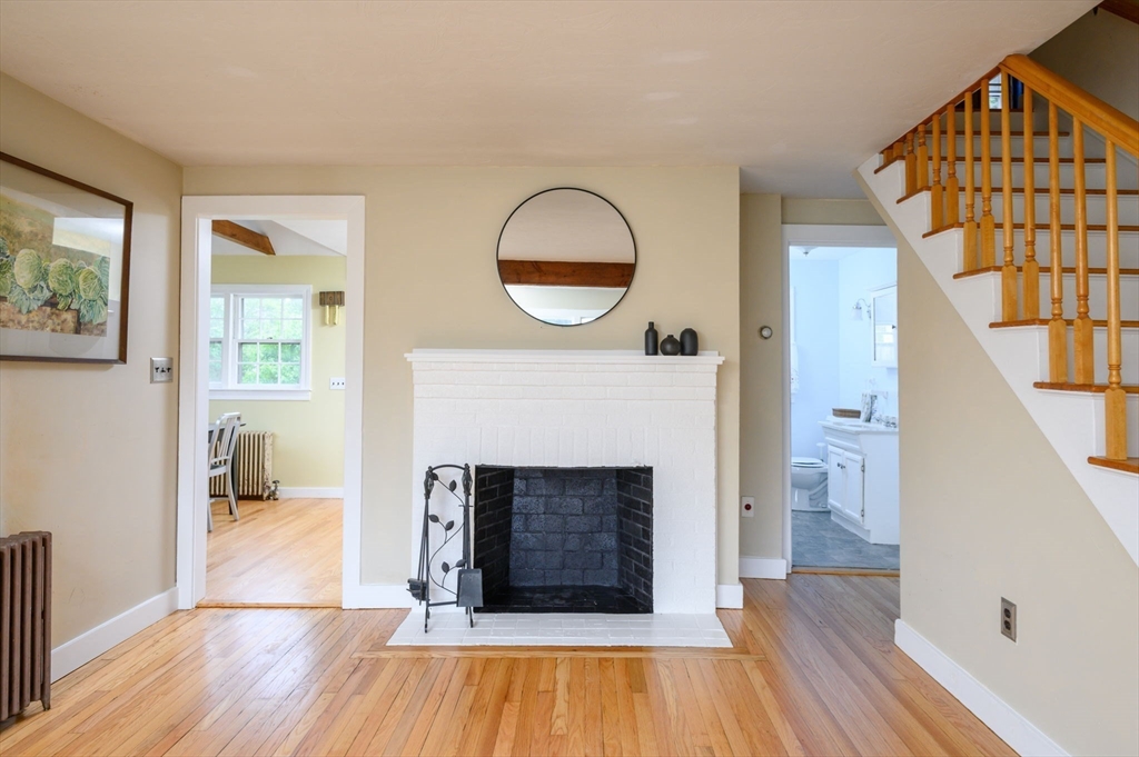 45 Croydon Road Hingham, MA 02043 - Photo 5 of 32 Gallery Image 5
