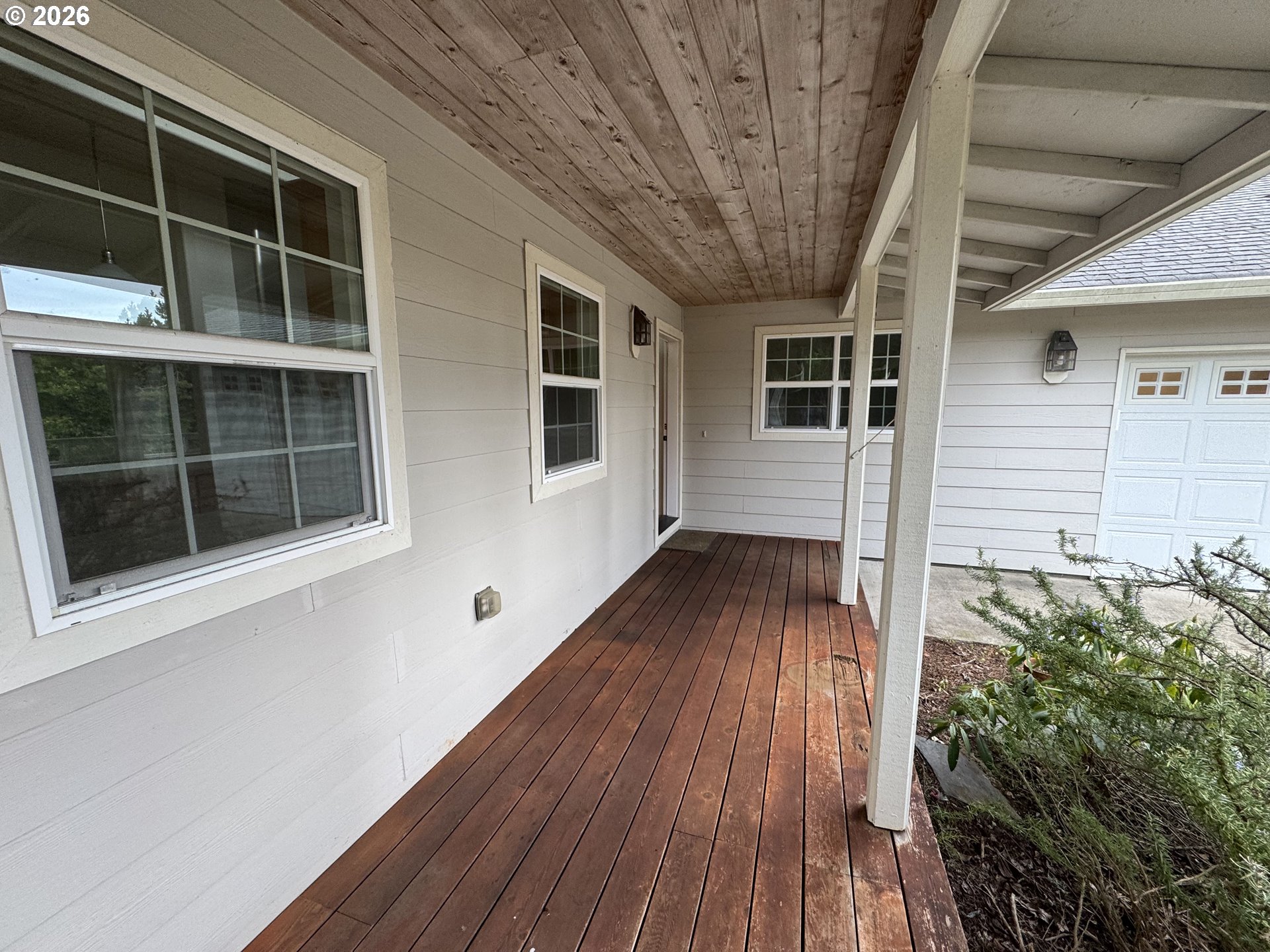 87650 Saltaire Street Florence, OR 97439 - Photo 3 of 32