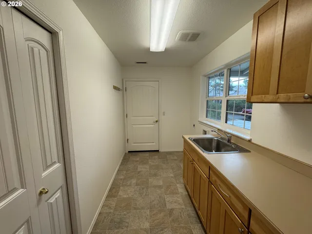 $520,000 | 87650 Saltaire Street, Florence, OR 97439