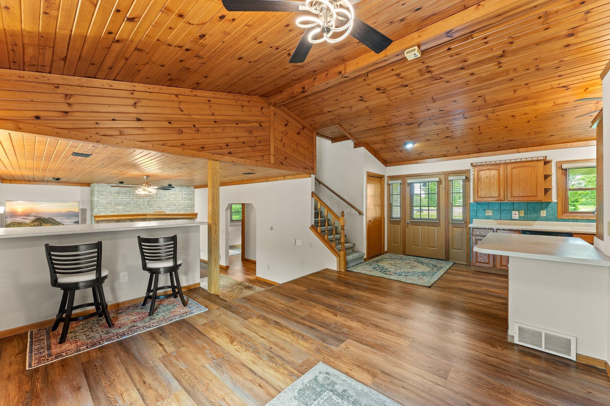 S6041 Oak Court Baraboo, WI 53913 - Photo 17 of 69