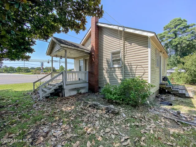 $225,000 | 8533 Caratoke Highway, Powells Point, NC 27966