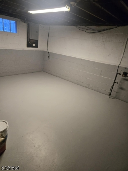 502 Drake Avenue Roselle, NJ 07203 - Photo 18 of 21 a view of empty room