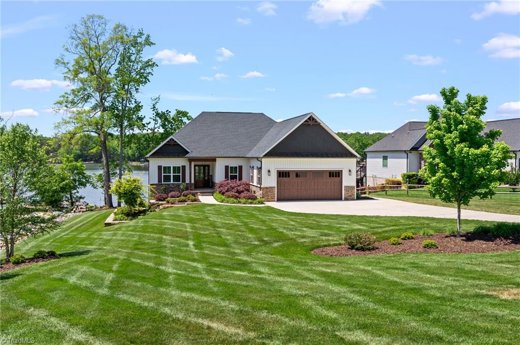 383 Rolling Road Lexington, NC 27292 - Photo 1 of 50