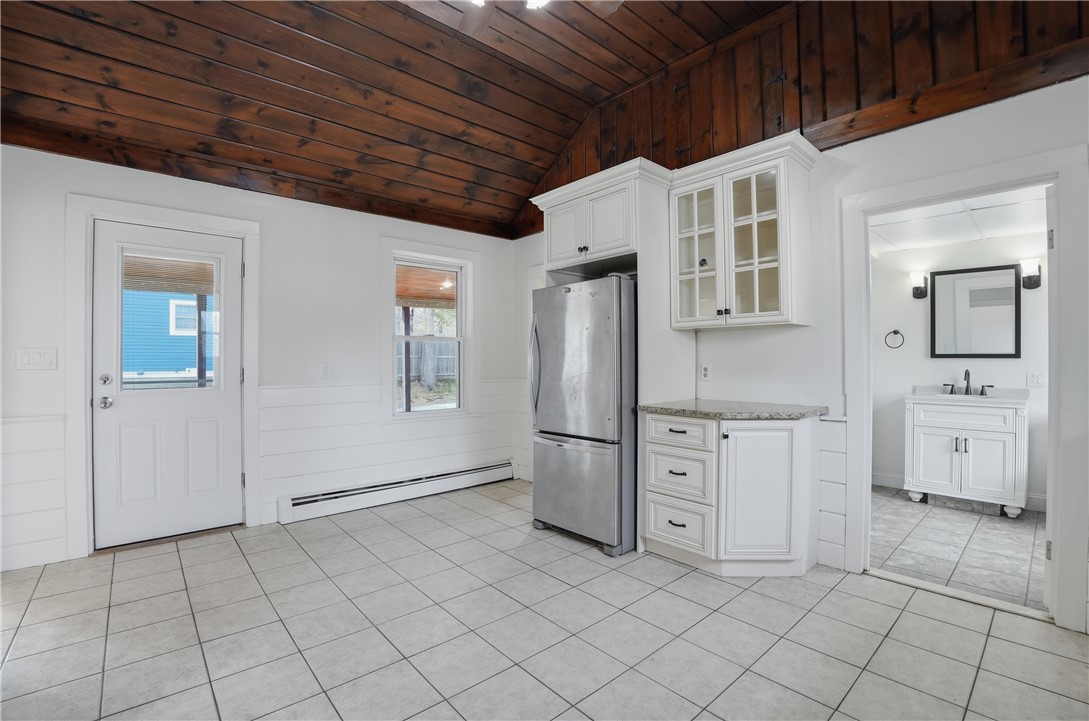 32 Broad Street Burrillville, RI 02859 - Photo 13 of 31