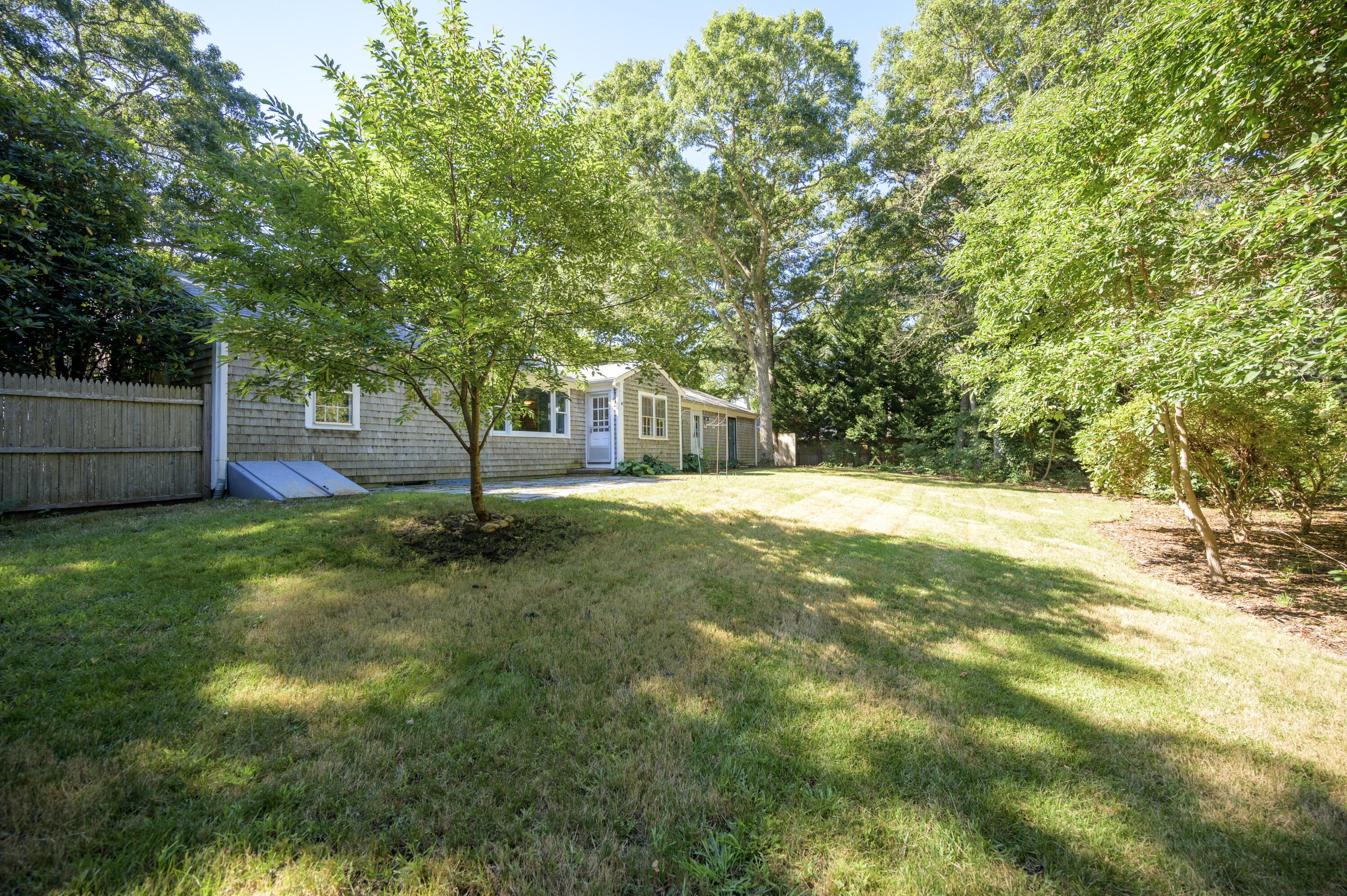 32 Blueberry Hill Road Barnstable, MA 02601 - Photo 27 of 31 27