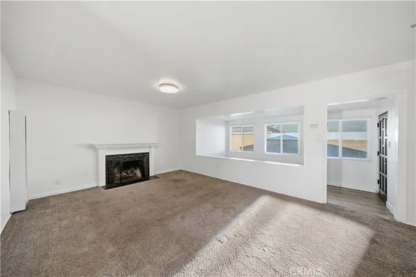 $995,000 | 1821 Ostrom Avenue, Long Beach, CA 90815