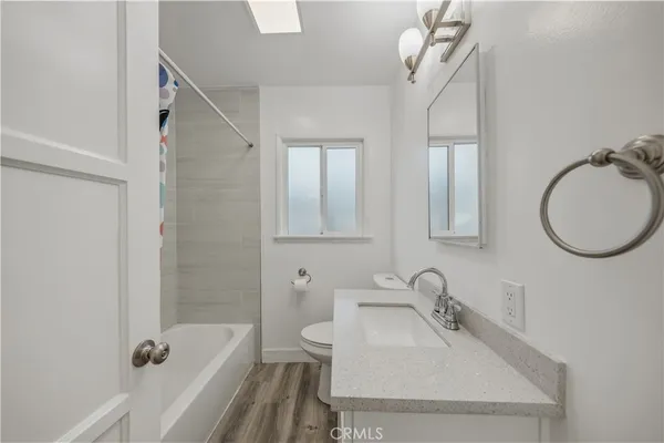 $995,000 | 1821 Ostrom Avenue, Long Beach, CA 90815