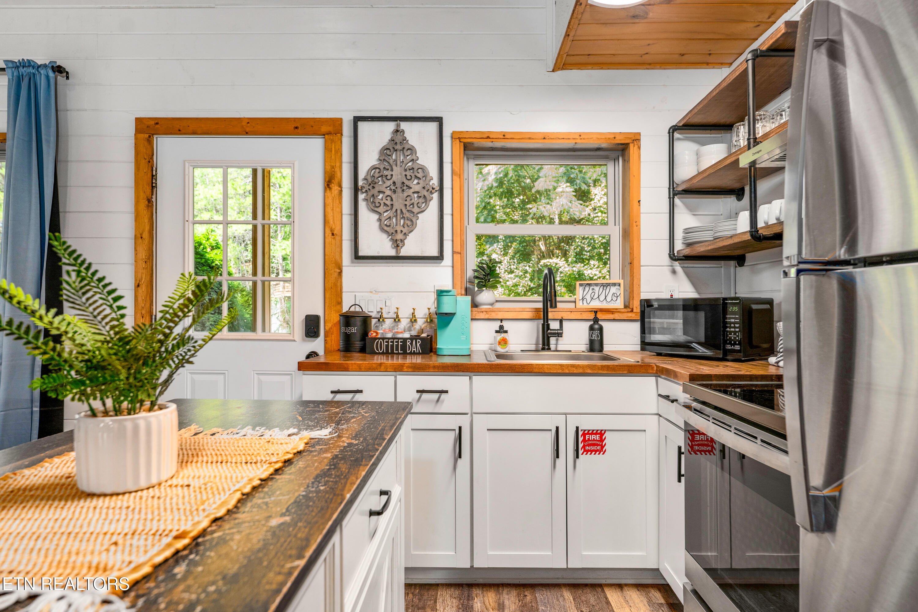 1805 Shady Grove Road Sevierville, TN 37876 - Photo 4 of 37 _DSC1133-Edit-Edit-2