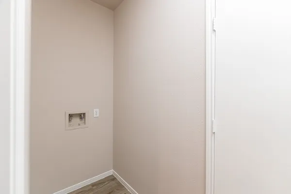 $2,350 | 18 Maize Meadow Place, The Woodlands, TX 77381