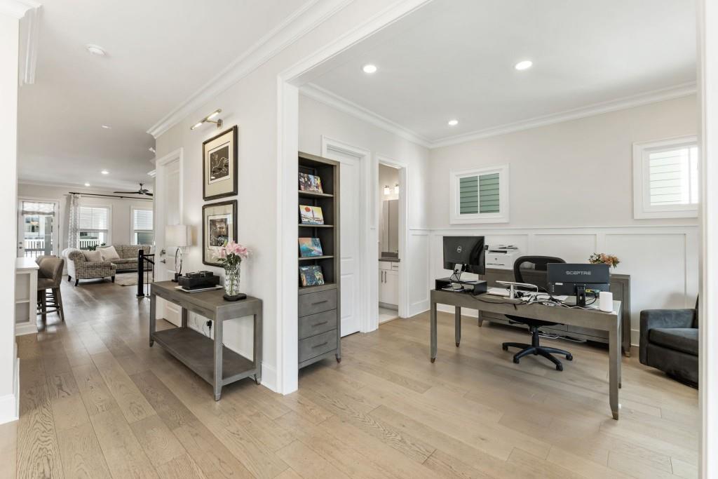 225 Anglin Walk Alpharetta, GA 30009 - Photo 12 of 84