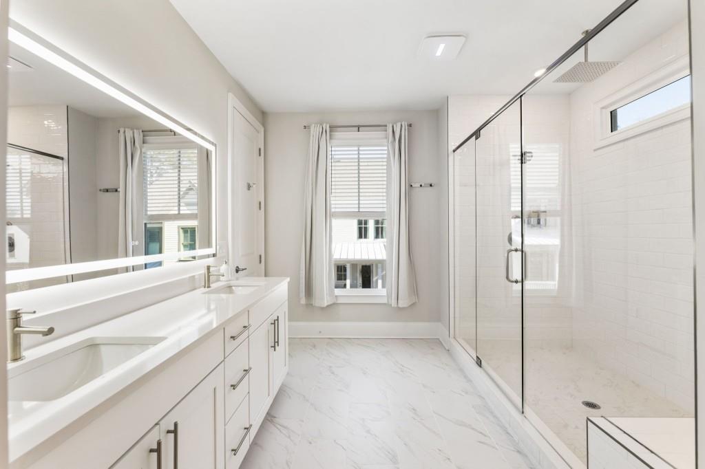 225 Anglin Walk Alpharetta, GA 30009 - Photo 48 of 84