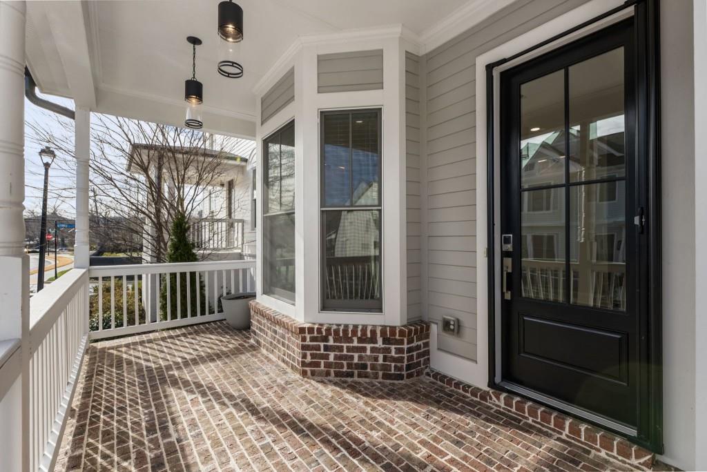 225 Anglin Walk Alpharetta, GA 30009 - Photo 8 of 84