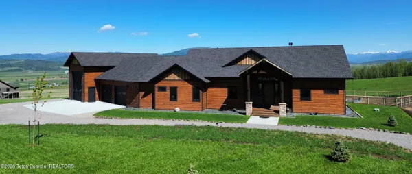 $2,080,000 | 411 Western Sky Drive, Etna, WY 83118