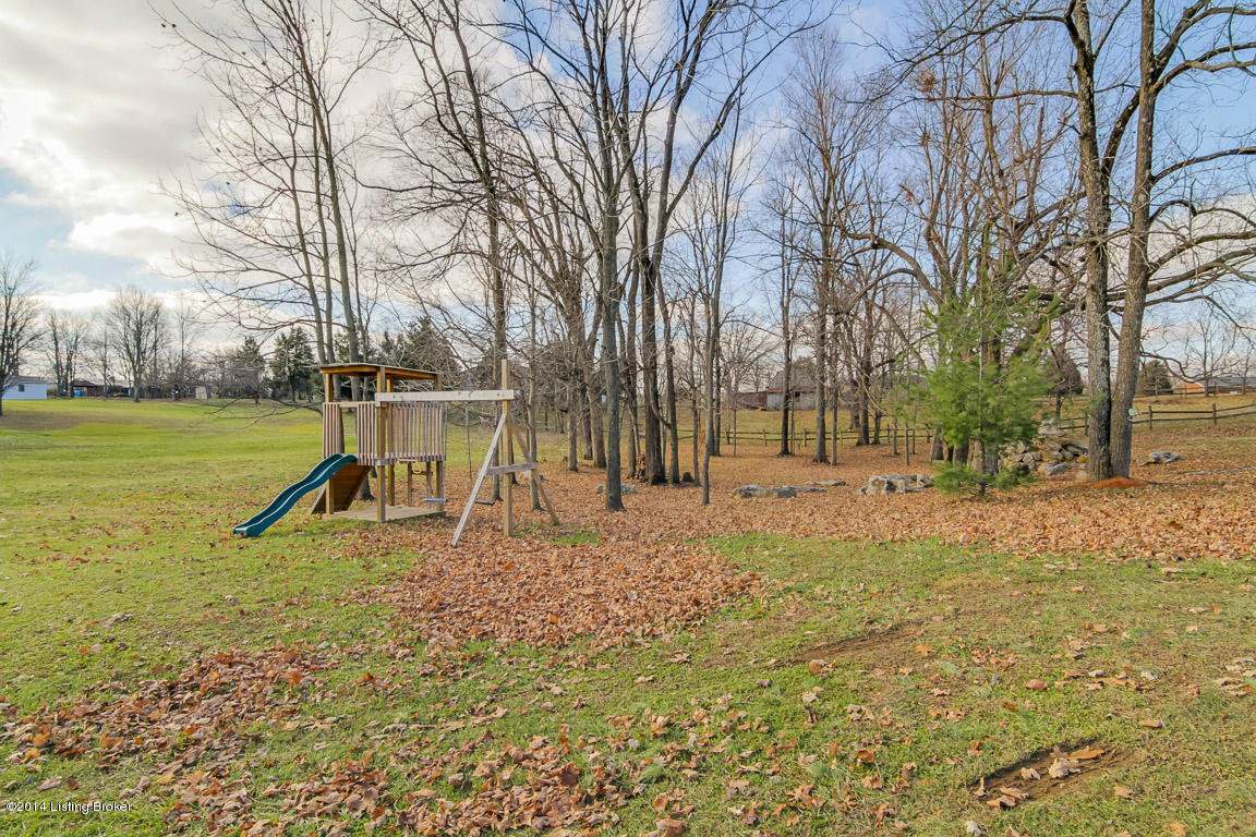 165 Bunger Road Ekron, KY 40117 - Photo 50 of 69 Child's playground stays