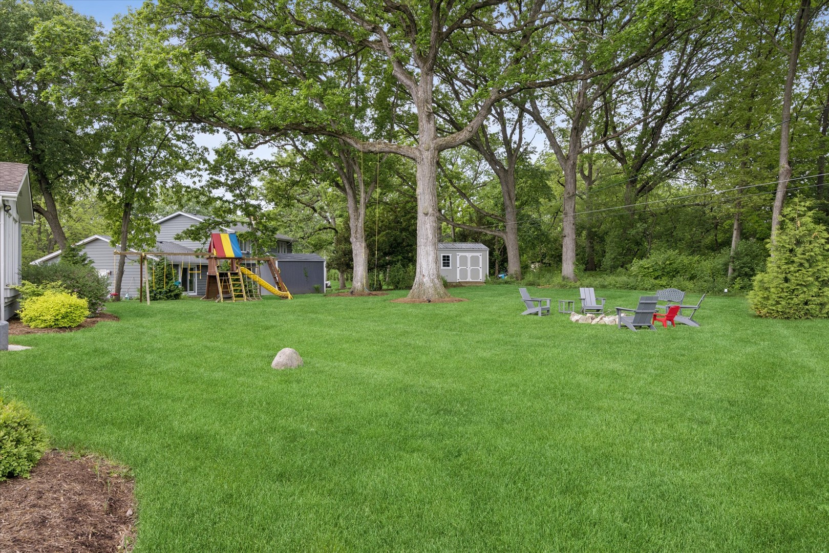 8S208 Indiana Avenue Naperville, IL 60540 - Photo 22 of 26